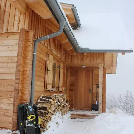 Zirbenchalet Klippitz - Entspannung Mit Der Kraft Der Zirbe شاليه *